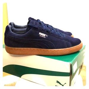 Puma suede Emboss Sz 8.5